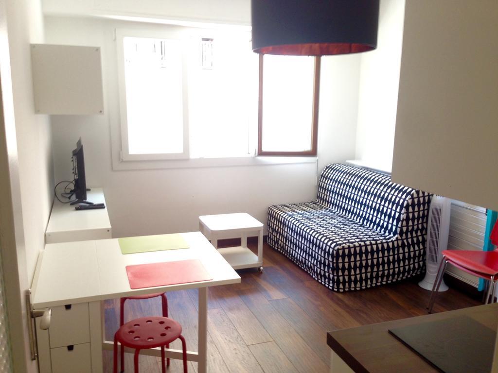 Studio La Reine Astrid Antibes Exterior foto